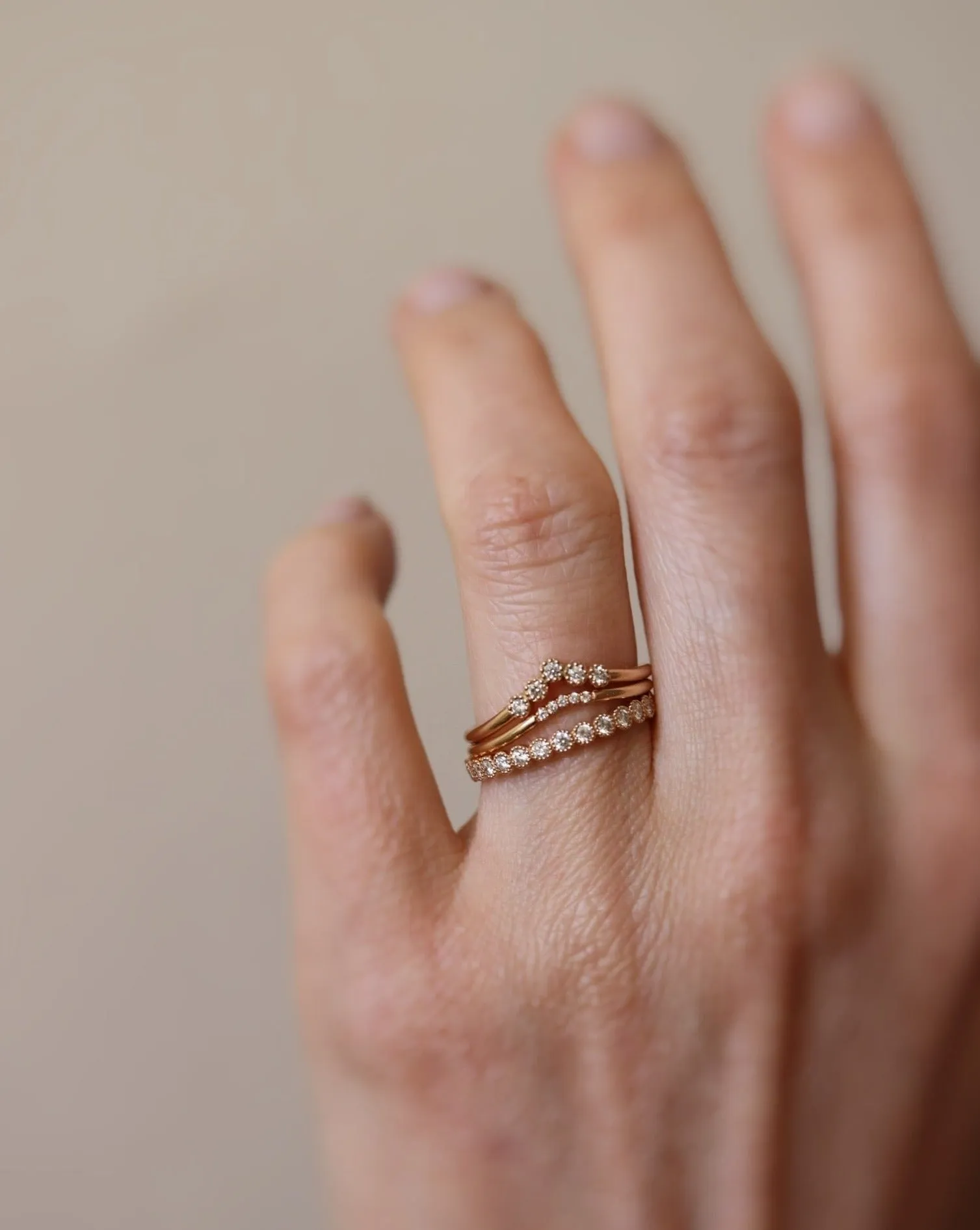 Five Dots Top Ring