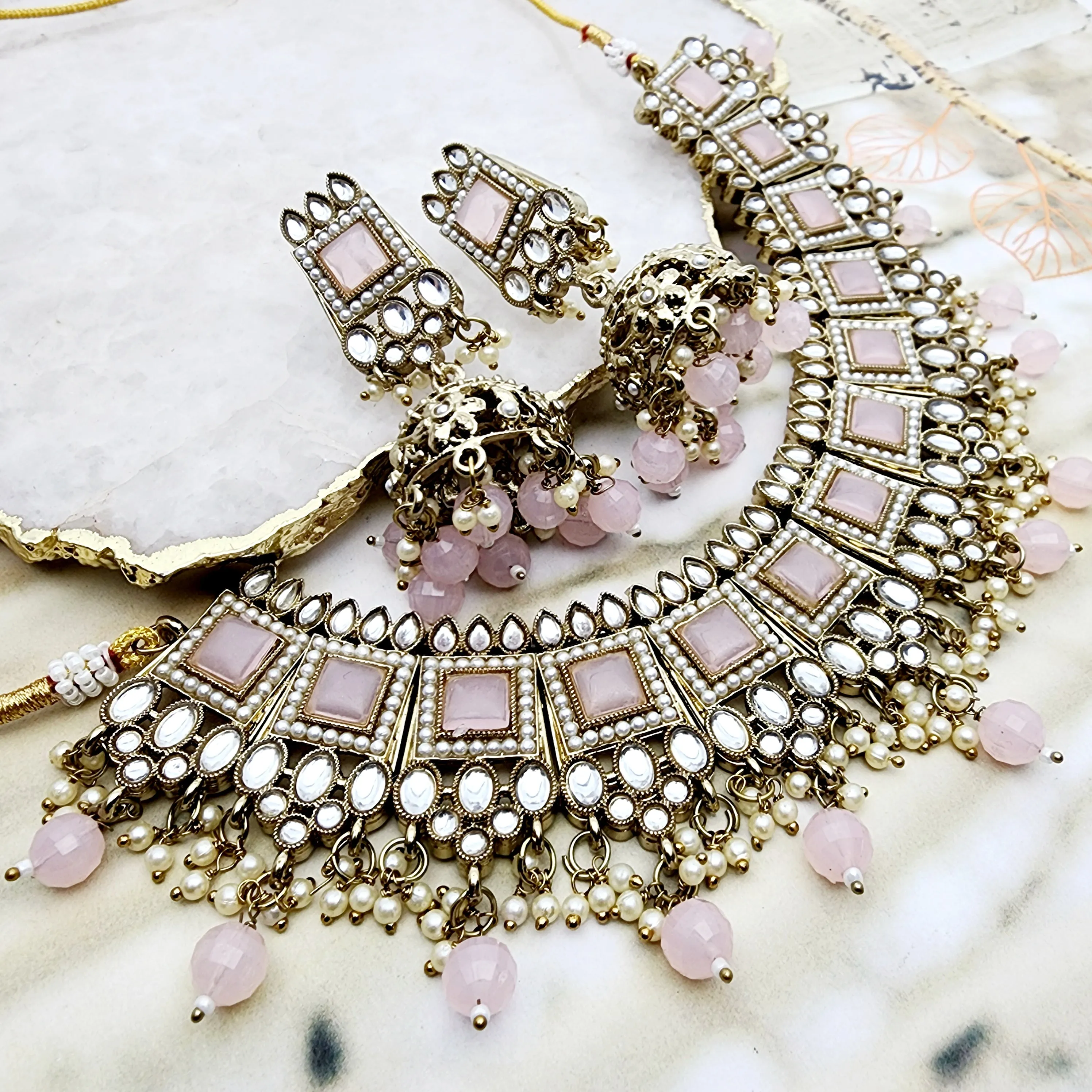 Indiya Necklace Set