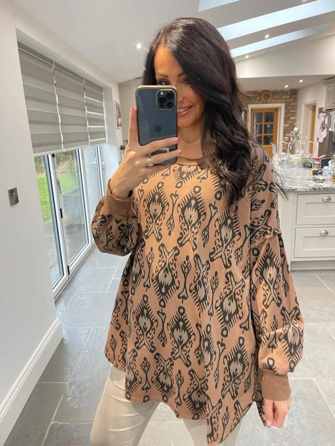 Long Sleeve Patterned Top Greta