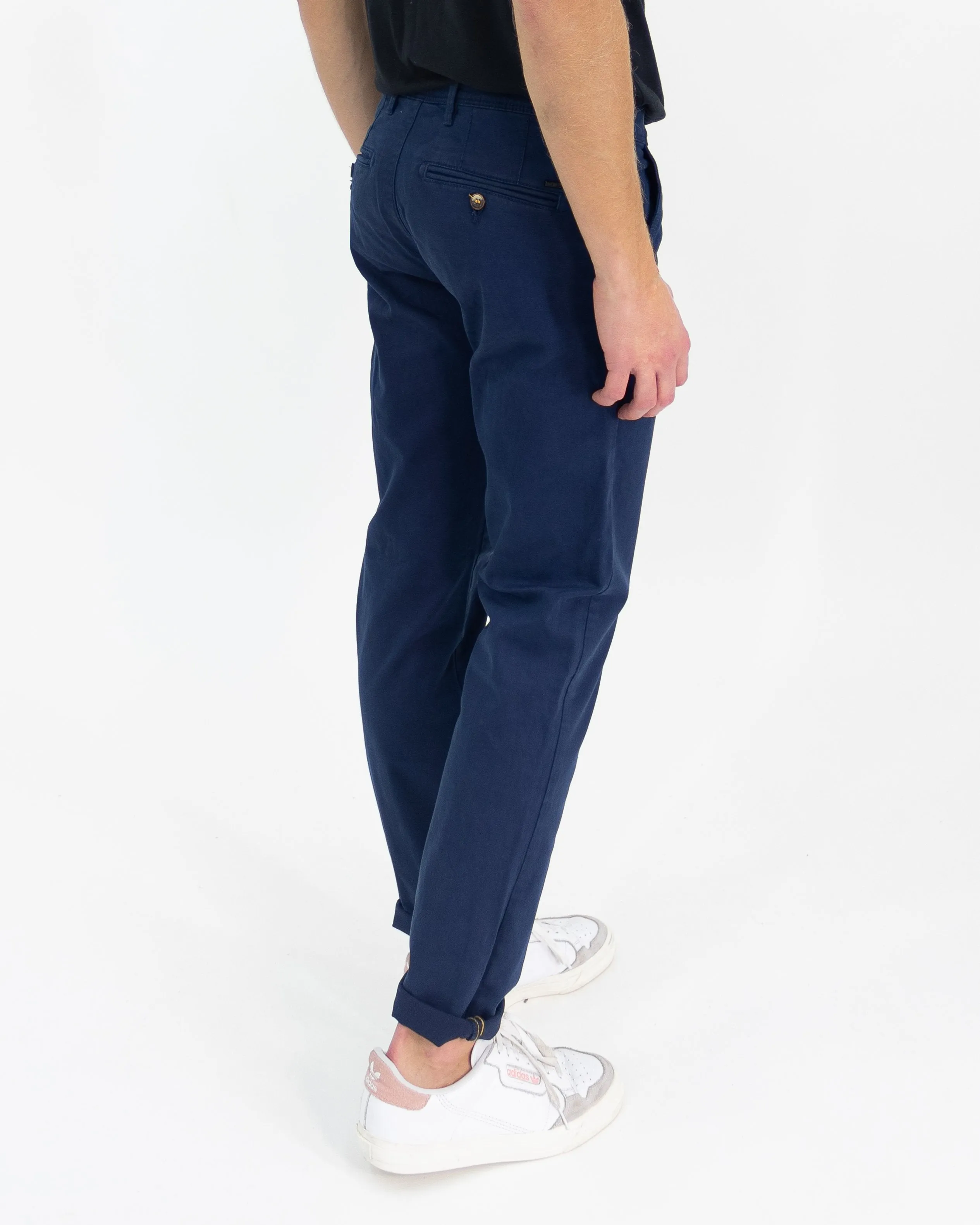 Pantalone slim gabardina