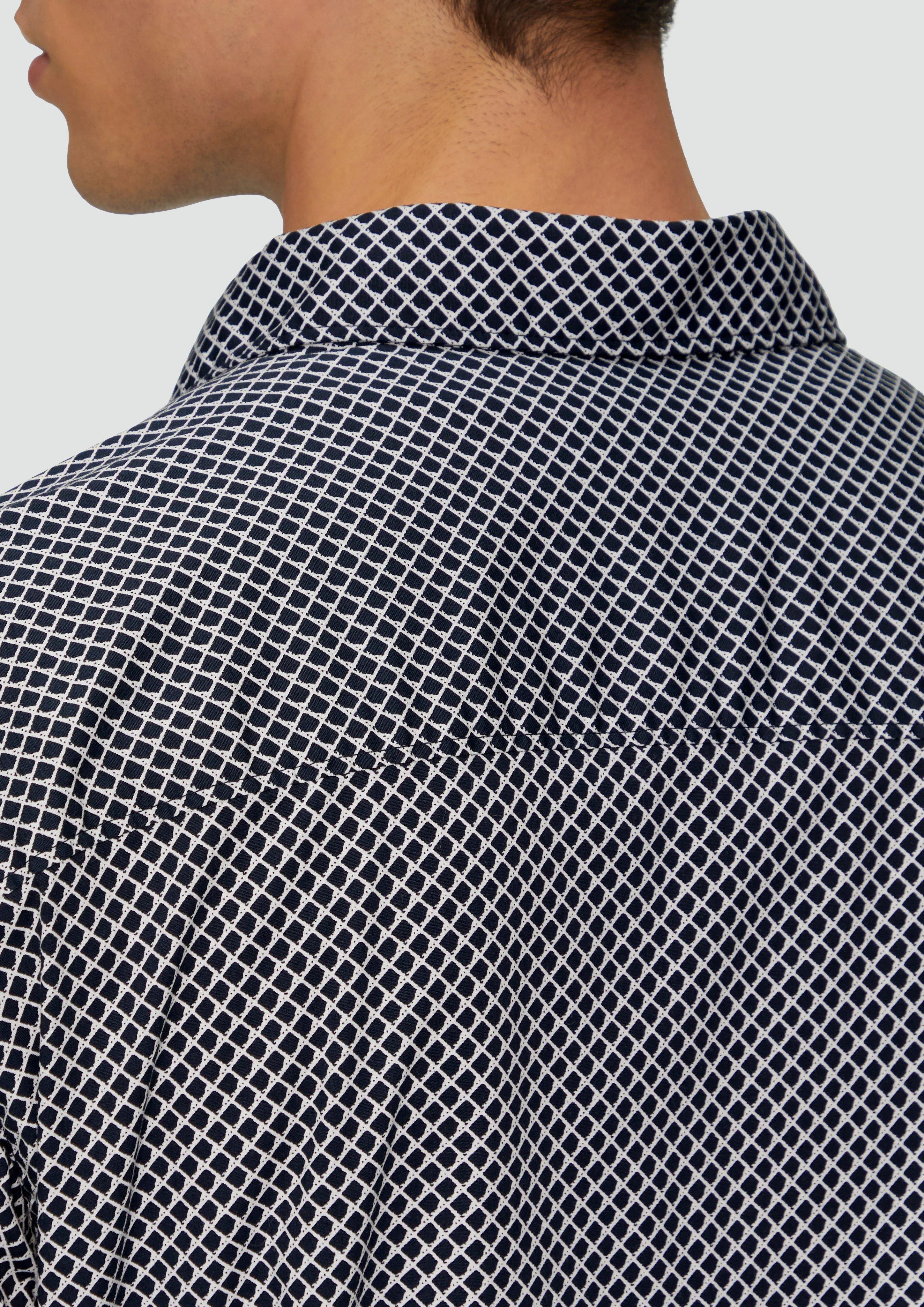 Slim fit: patterned shirt made of stretch cotton